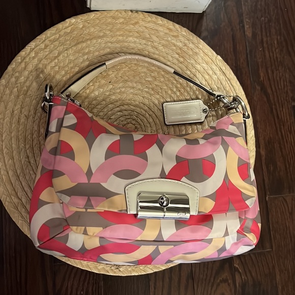 Coach Mini Limited Edition Baguette Canvas Hand Bag - Picture 6 of 8